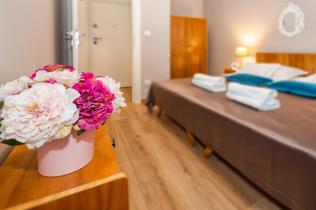 Apartment Queen Teuta In The Heart Of Split Historical Heritage מראה חיצוני תמונה